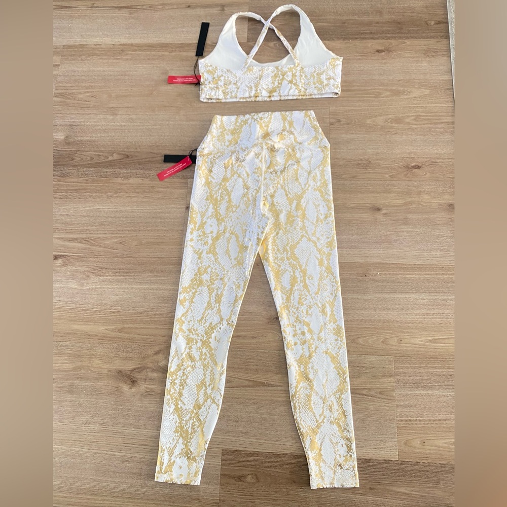 Carbon 38 White And Gold Python Workout Set, Size… - image 5